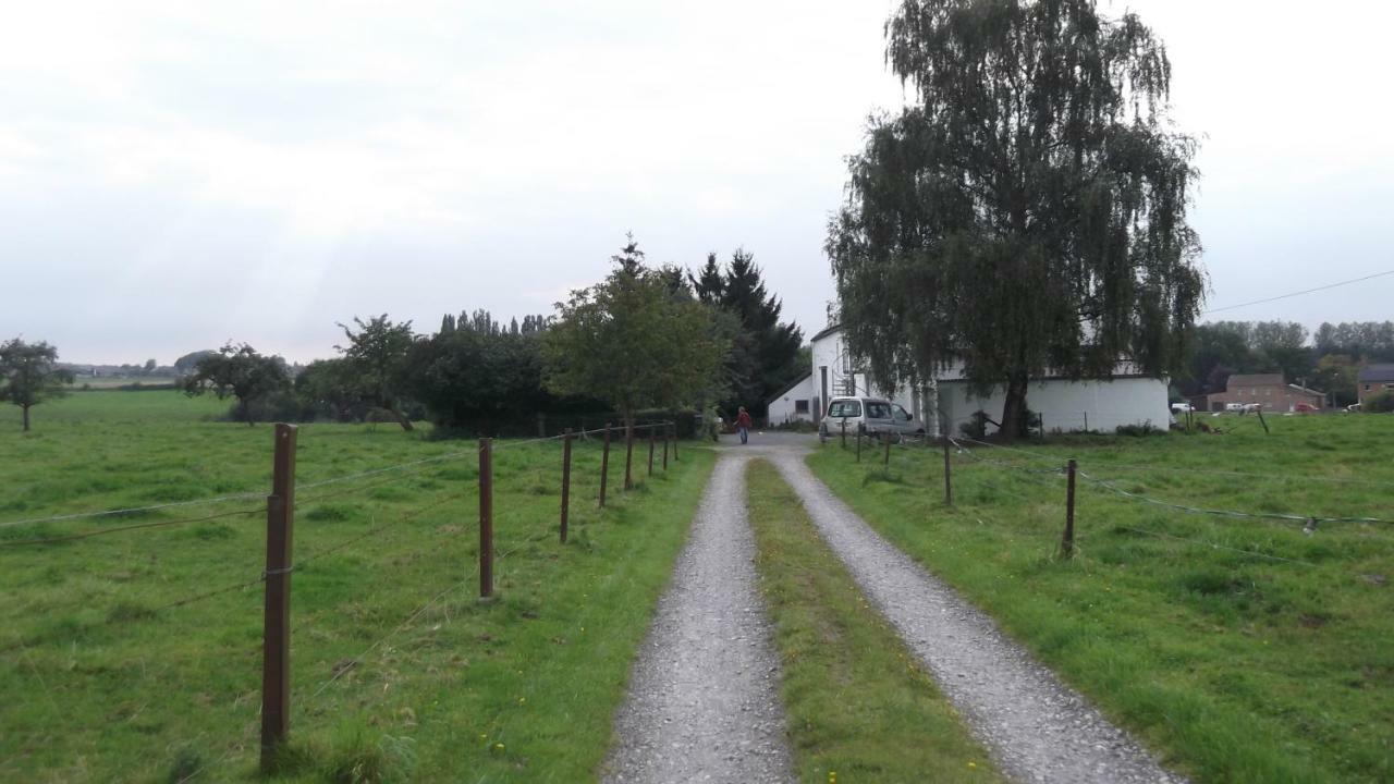 Appartement Ferme du Pont de Bois - Le Fenil à Thuin Extérieur photo